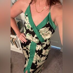 Chic Floral Wrap Midi Dress